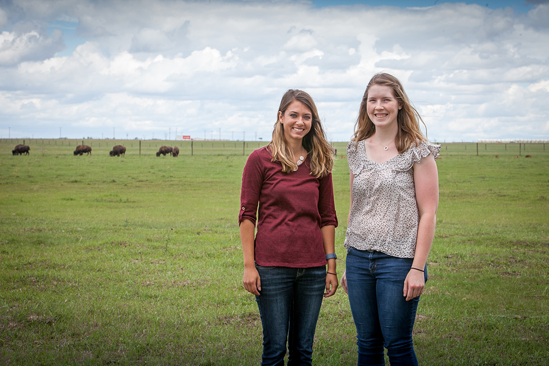 Graduate student Miranda Zwiefelhofer (left) and Victoria Wallace. Photo by Christina Weese.